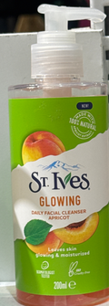 ST.IVES غسول الوجه اليومي المشرق بالمشمش 200 مل