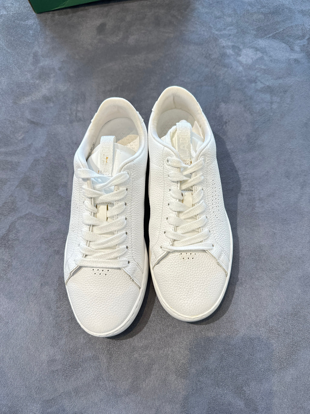 LACOSTE SNEAKERS