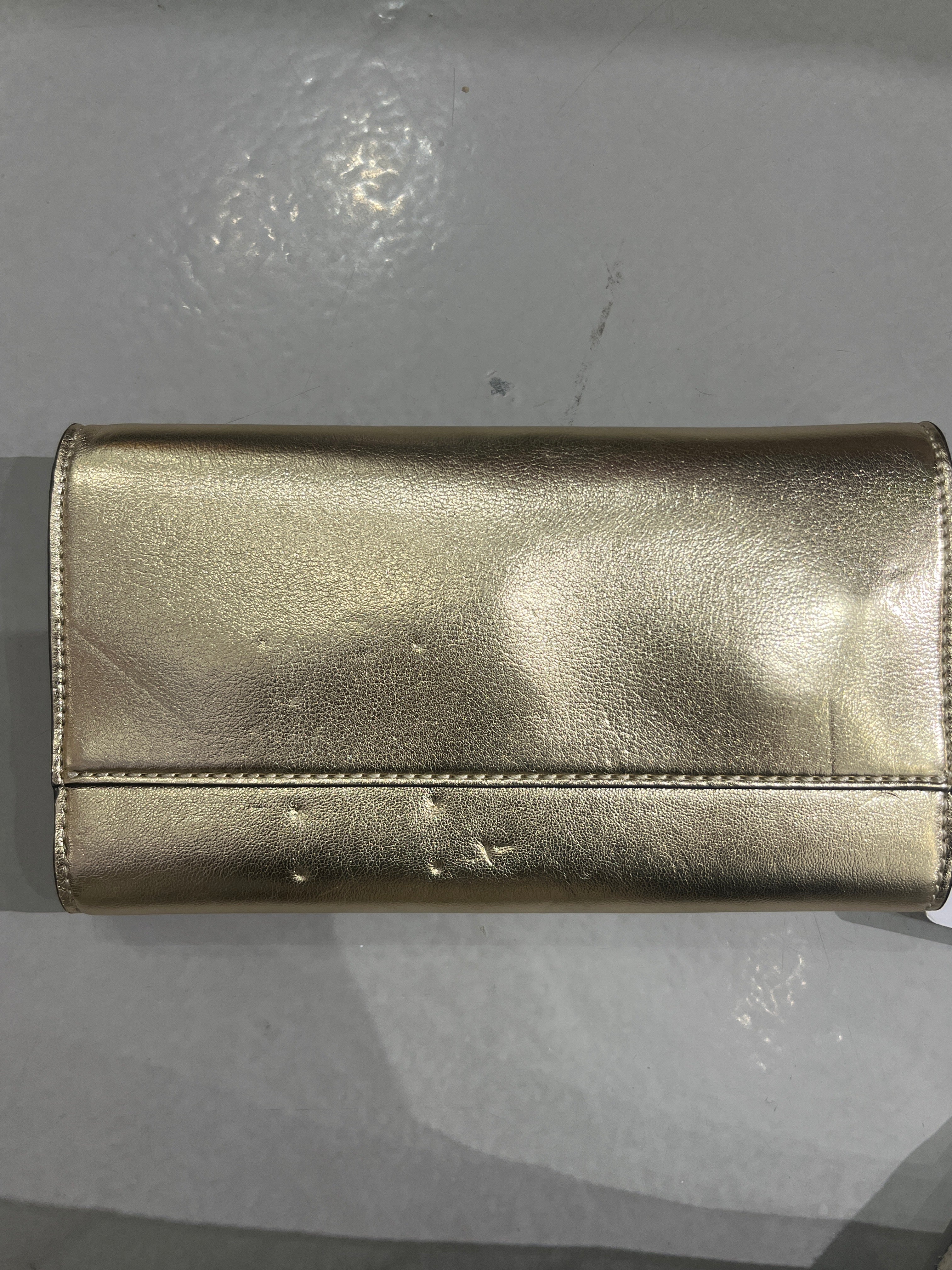 حقيبة كلاتش GUESS WOMENS DAZZLE - ذهبي MG767571