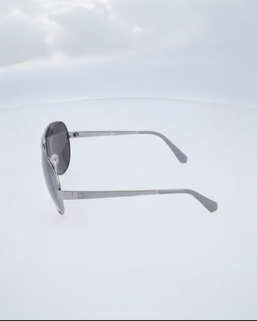 نظارة شمسية رجالي Guess بتصميم Aviator - طراز GU6875 06C -67-13 -140