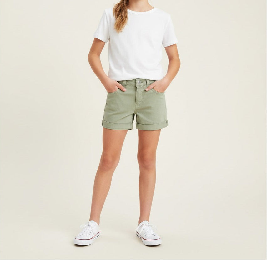 المقاس: 14 REG - شورت جينز قصير بحافة ملفوفة للبنات من Signature by Levi Strauss &amp; Co. 