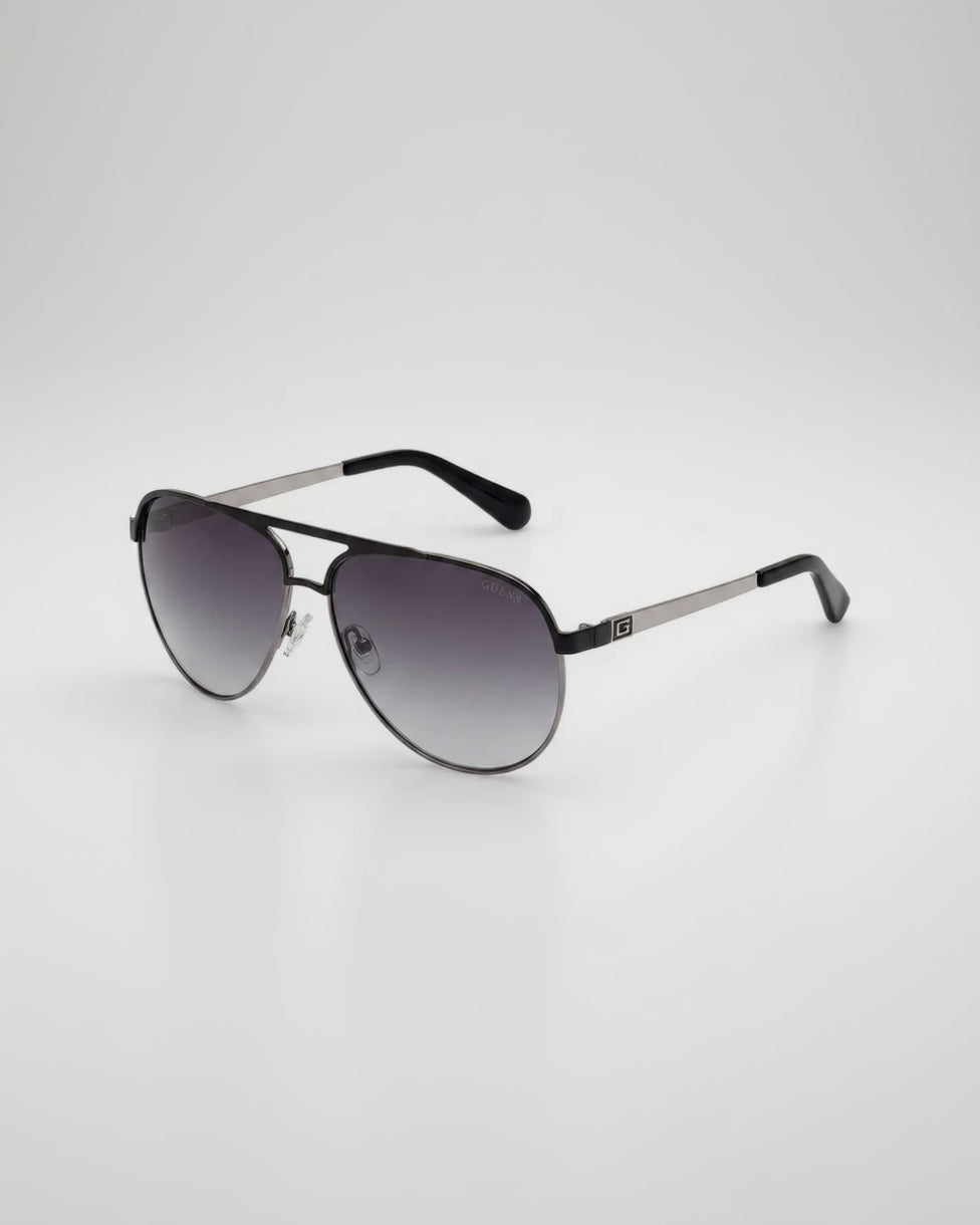 Guess Sunglasses GU6842 02B 62