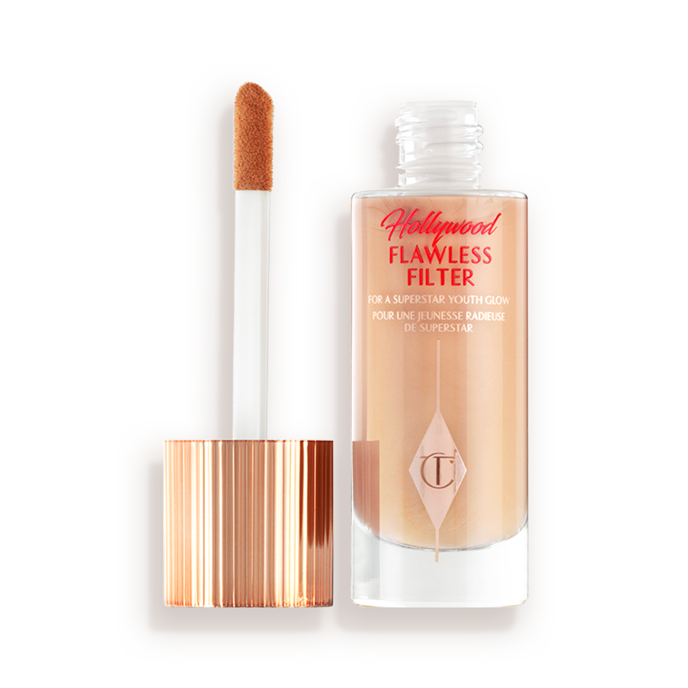Charlotte Tilbury Hollywood Flawless Filter 2 Fair - open bottle with applicator