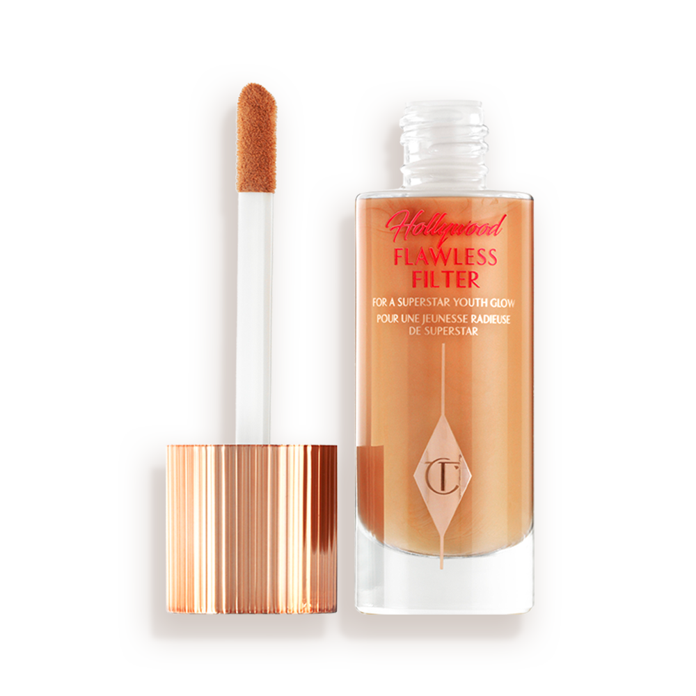 Charlotte Tilbury Hollywood Flawless Filter 5.5 Tan - open bottle with applicator