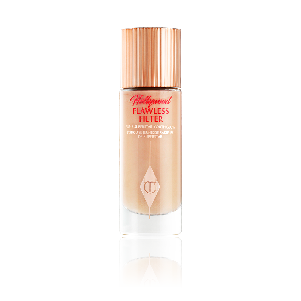 Charlotte Tilbury Hollywood Flawless Filter 2 Fair - closed bottle