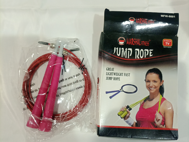 JUMP ROPE - GREAT LIGHTWEIGHT FAST JUMP ROPE