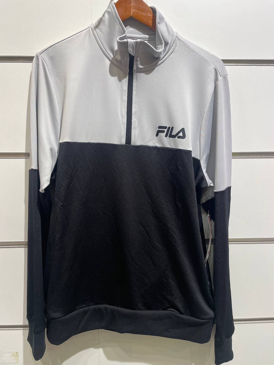 FILA Men's Circuit Performance 1/2 Zip 'Black & White'