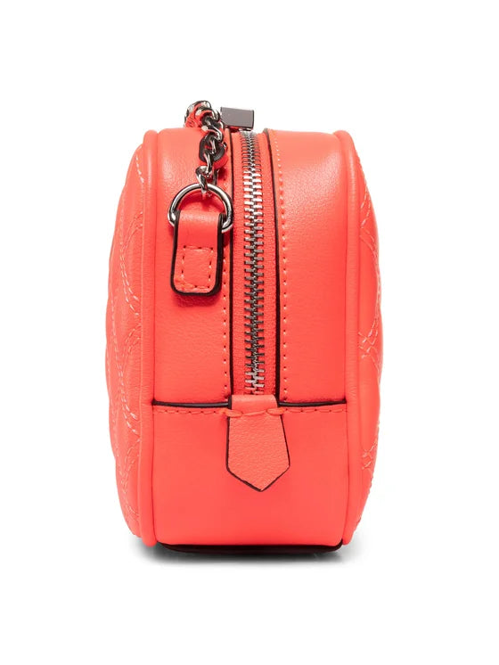 Guess حقيبة كتف نسائية Cessil Neon NY767969