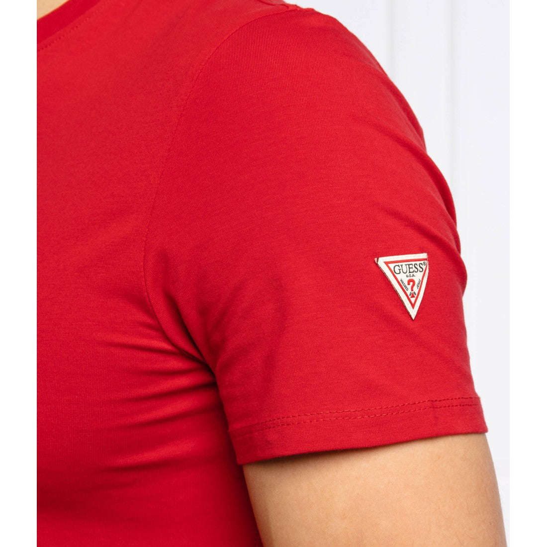 GUESS TRICOU ROȘU CAMUSPACE CU IMPRIMEU GRAFIC RED MEN’S T-SHIRT M1GI58J1311-TLRD