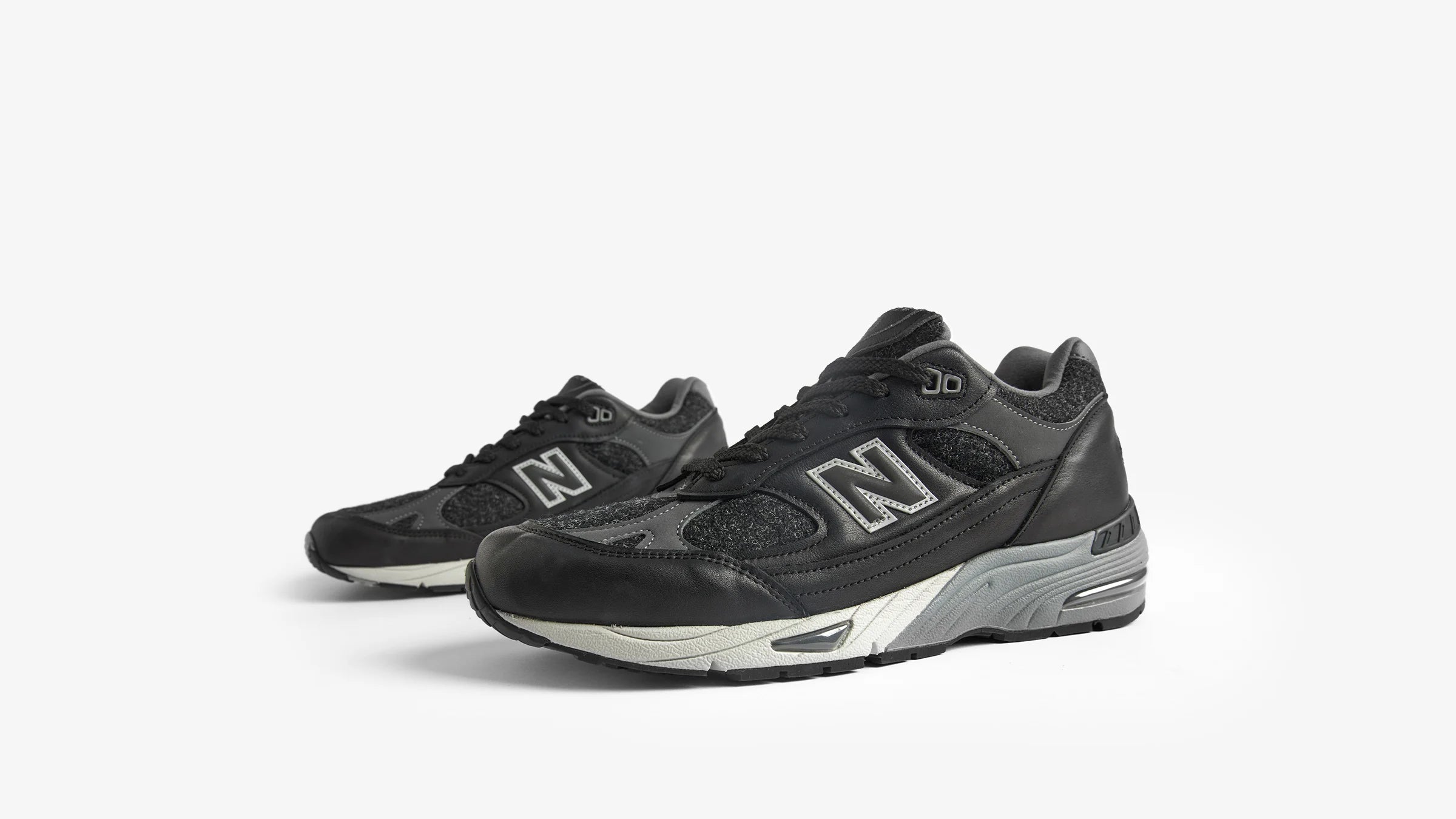 New Balance M991DJ - (Black & Grey)