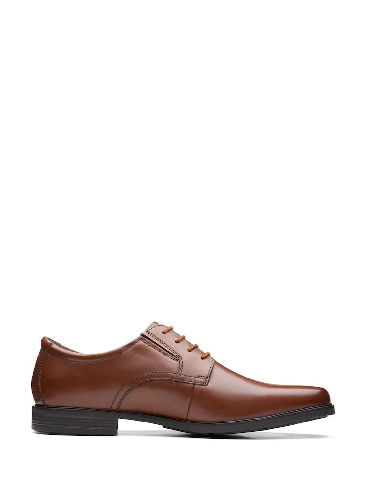 Clarks Men's Howard Walk Oxford Shoe
