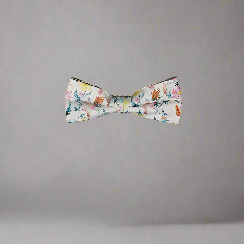 Kenji Luxe Bow Tie & Flamingo Pin Set – Floral Design