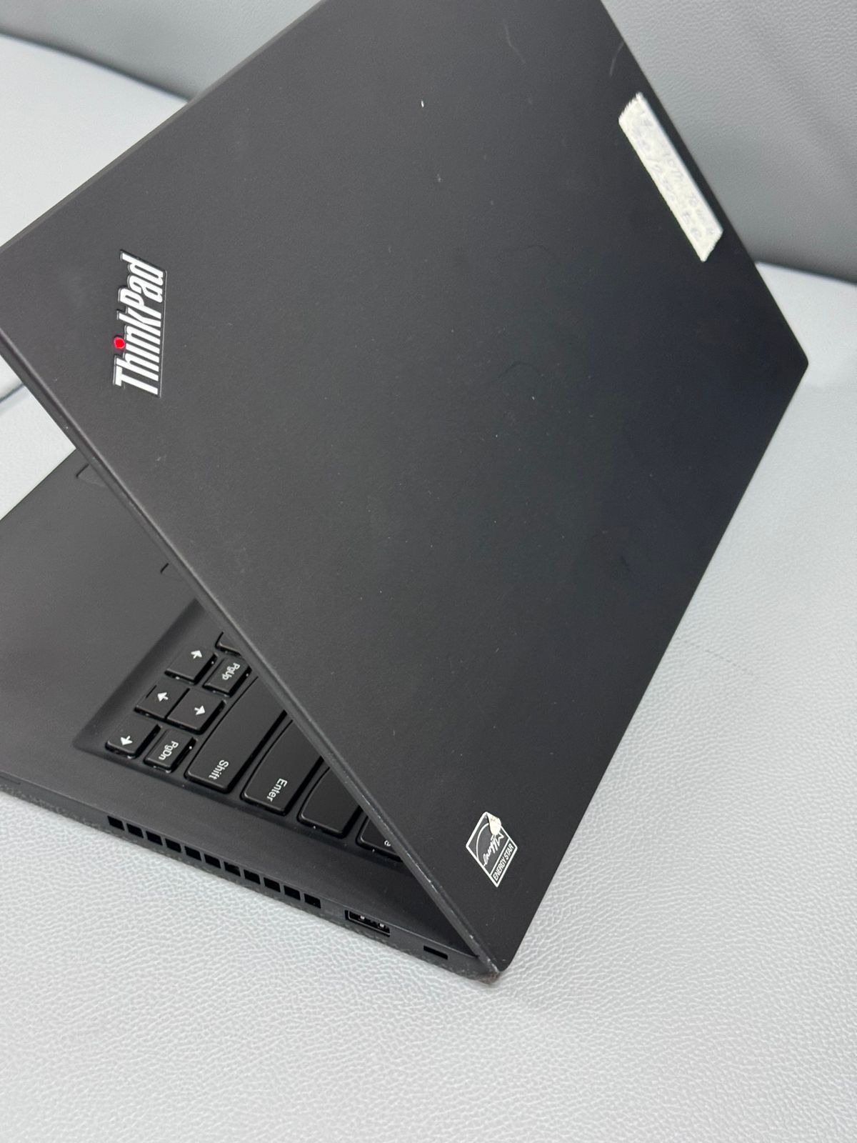 LENOVO T 14S Ci7 @ 10th GEN 32 GB RAM  256 SSD 14.1 TOUCH