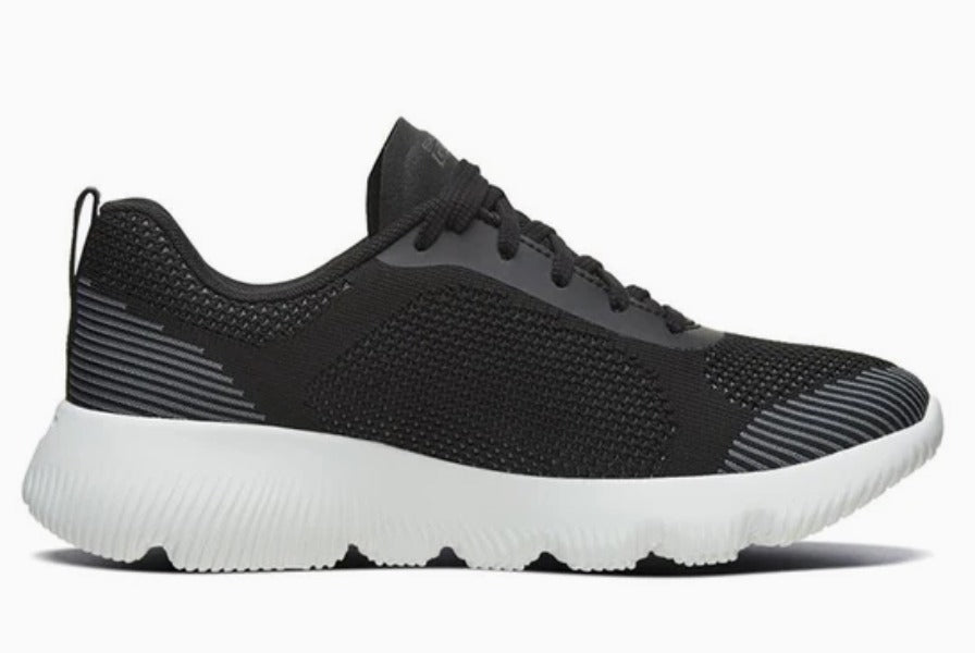 Skechers ( Womens ) Go Run Focus Low-Top Sneakers Black 15178-BKW