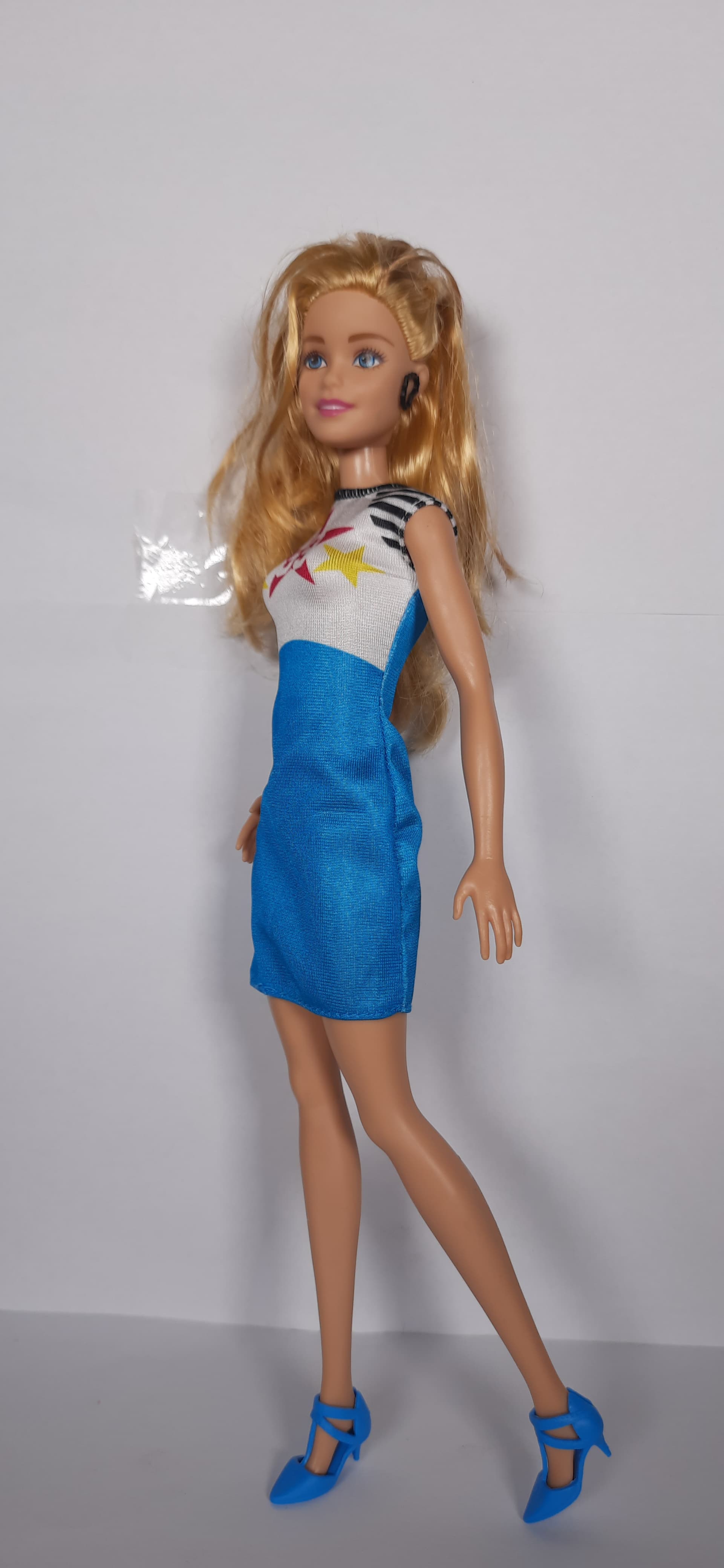 Barbie Doll – Iconic Beauty and Adventure Awaits