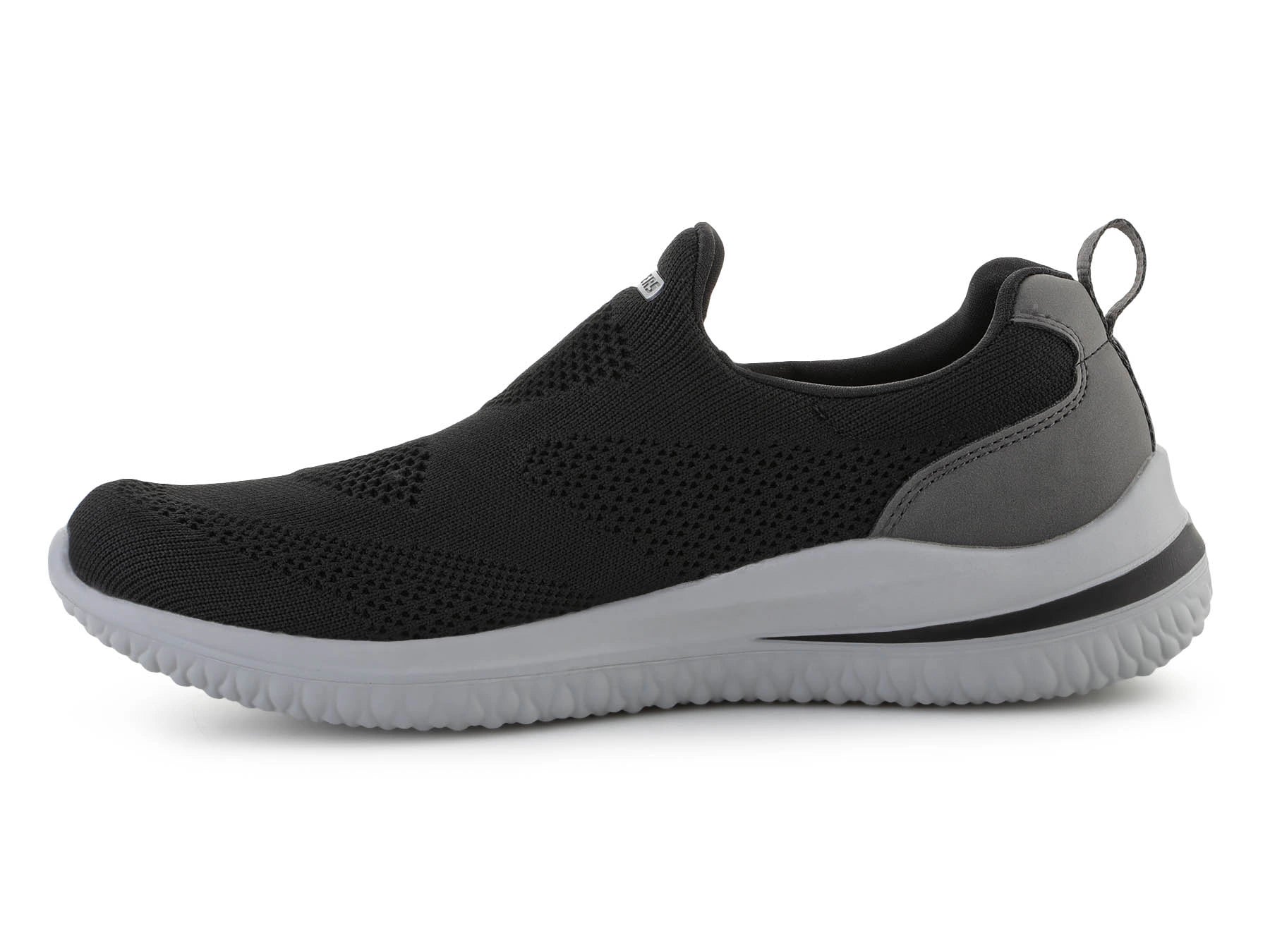 Skechers Delson 3.0 Breathable Comfort in Black | 210405