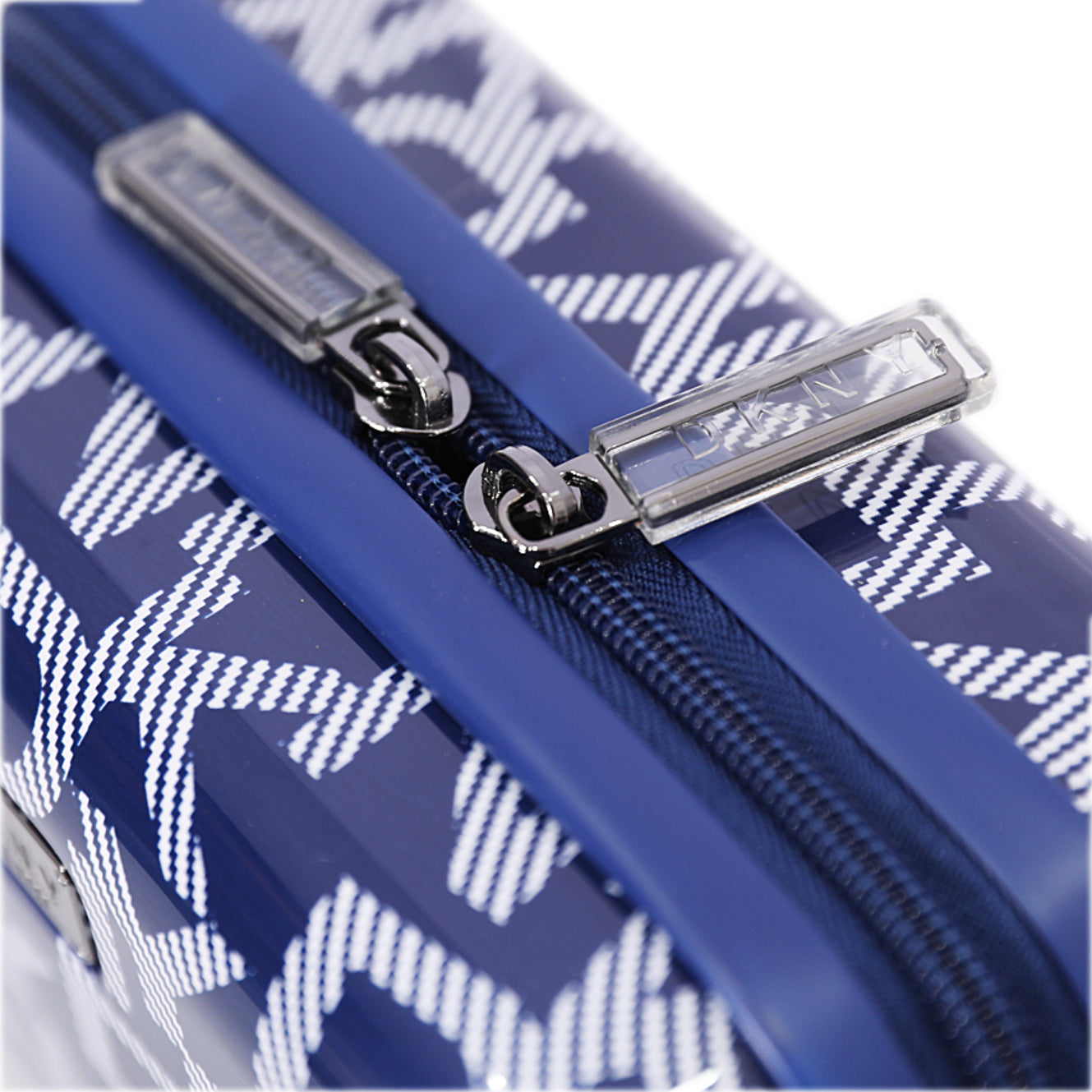 DKNY
DKNY Deco Signature Beauty Case Makeup Travel Lighted Case, Cosmetic Bag Organizer Professional Adjustable Divider Storage, Waterproof Portable Make up Train Box Accessories - Indigo White