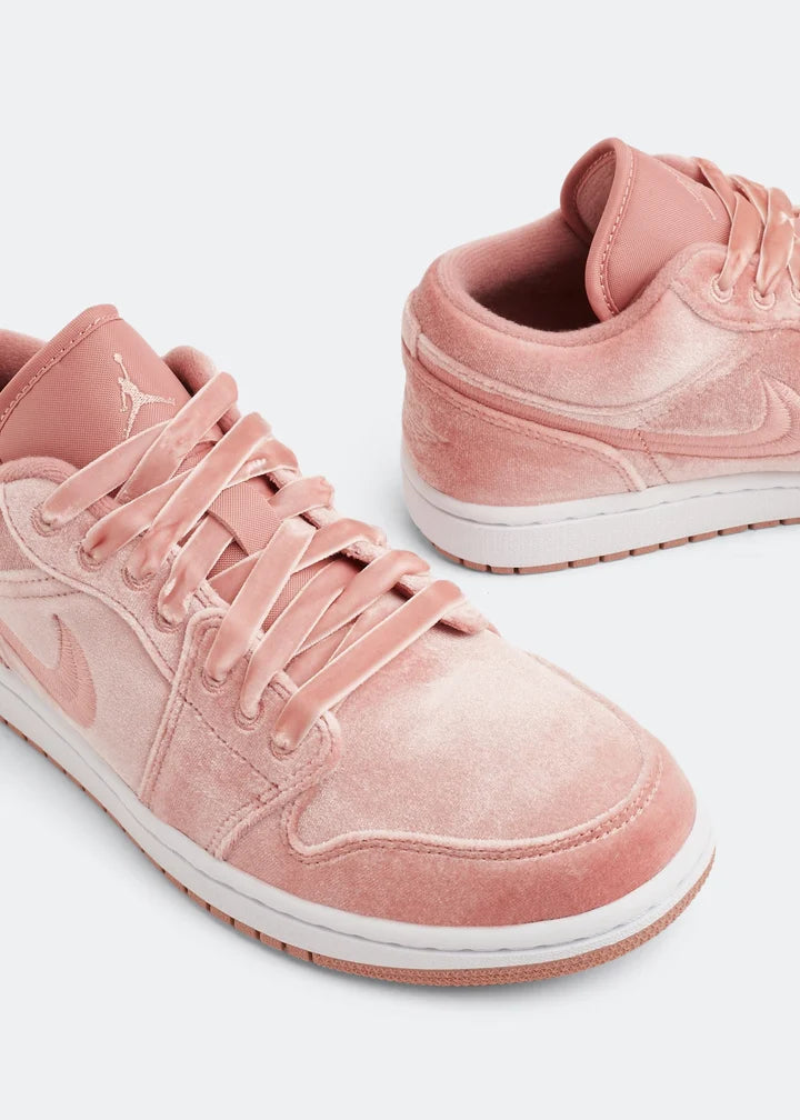 Nike Air Jordan 1 Low 'Pink Velvet' sneakers