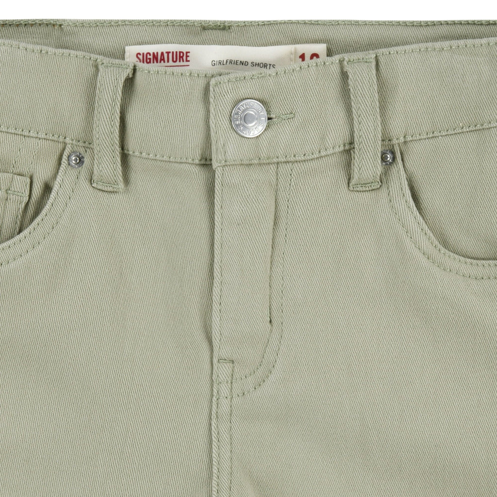 المقاس: 14 REG - شورت جينز قصير بحافة ملفوفة للبنات من Signature by Levi Strauss &amp; Co. 