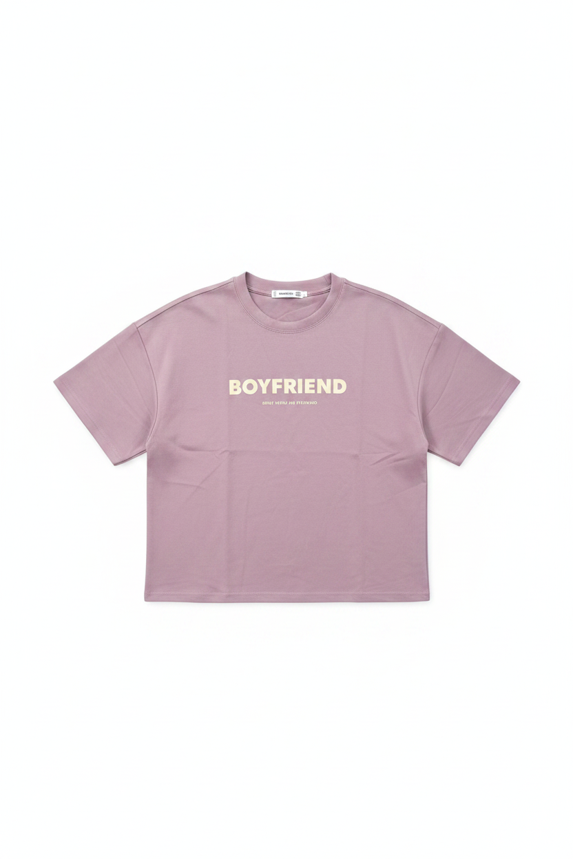Front view - Boyfriend T-shirt