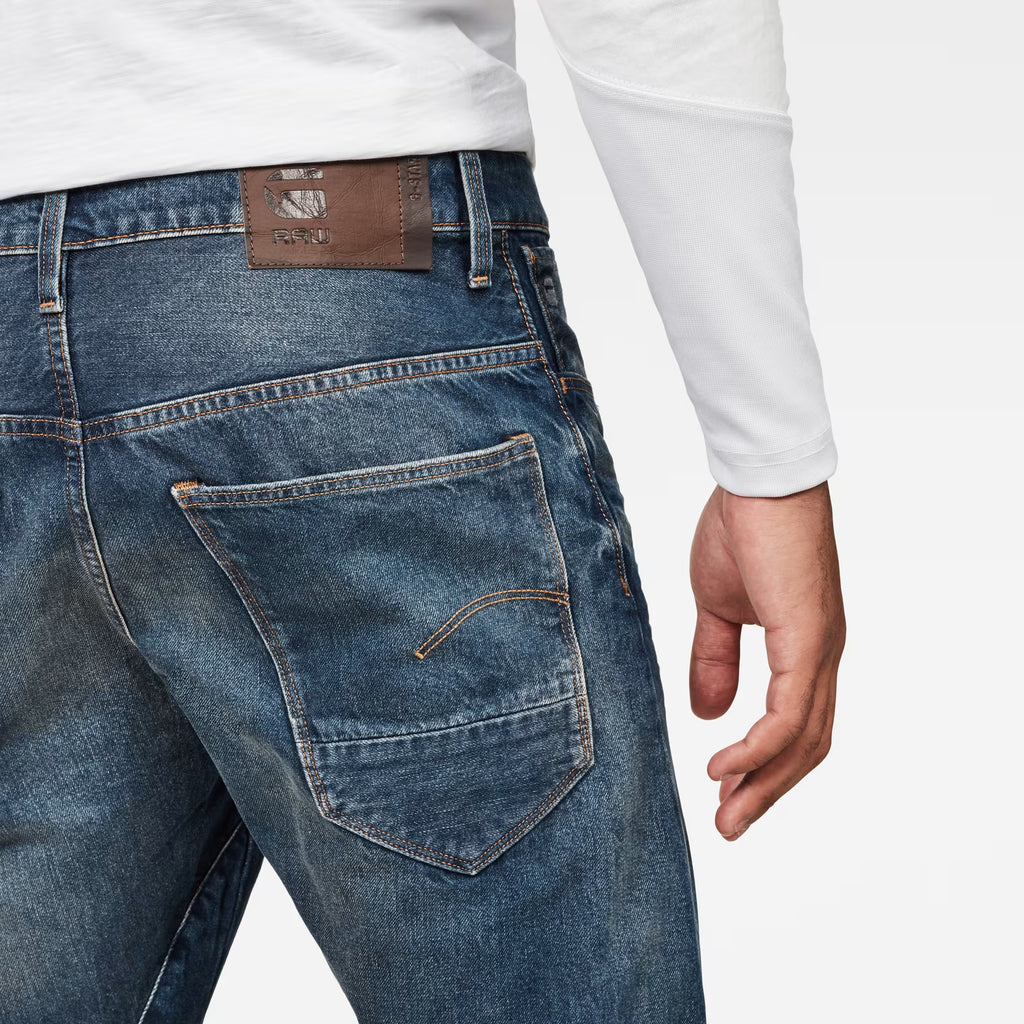 G-Star Raw MEN بنطلون جينز بقصة Tapered D09129-9920-9390