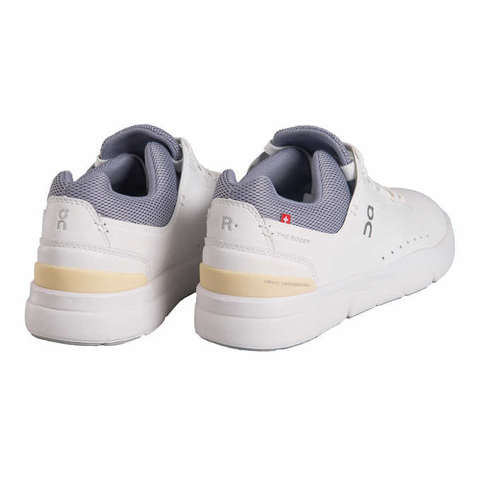 Size: 38.5 - ON Ladies' The Roger Advantage 1 Shoe - White
