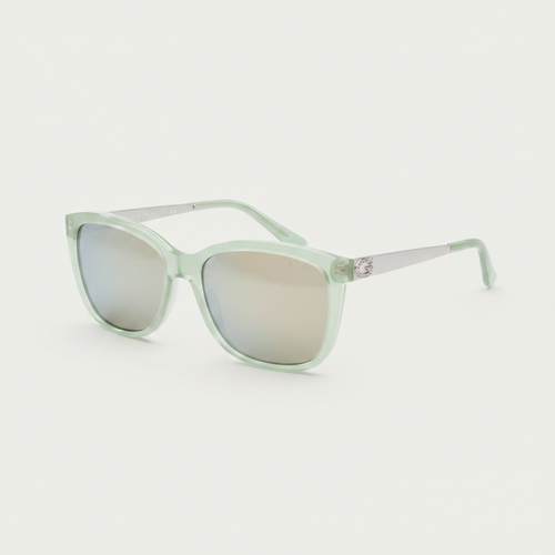 Guess GU7444 sunglasses - 3/4 angle shot