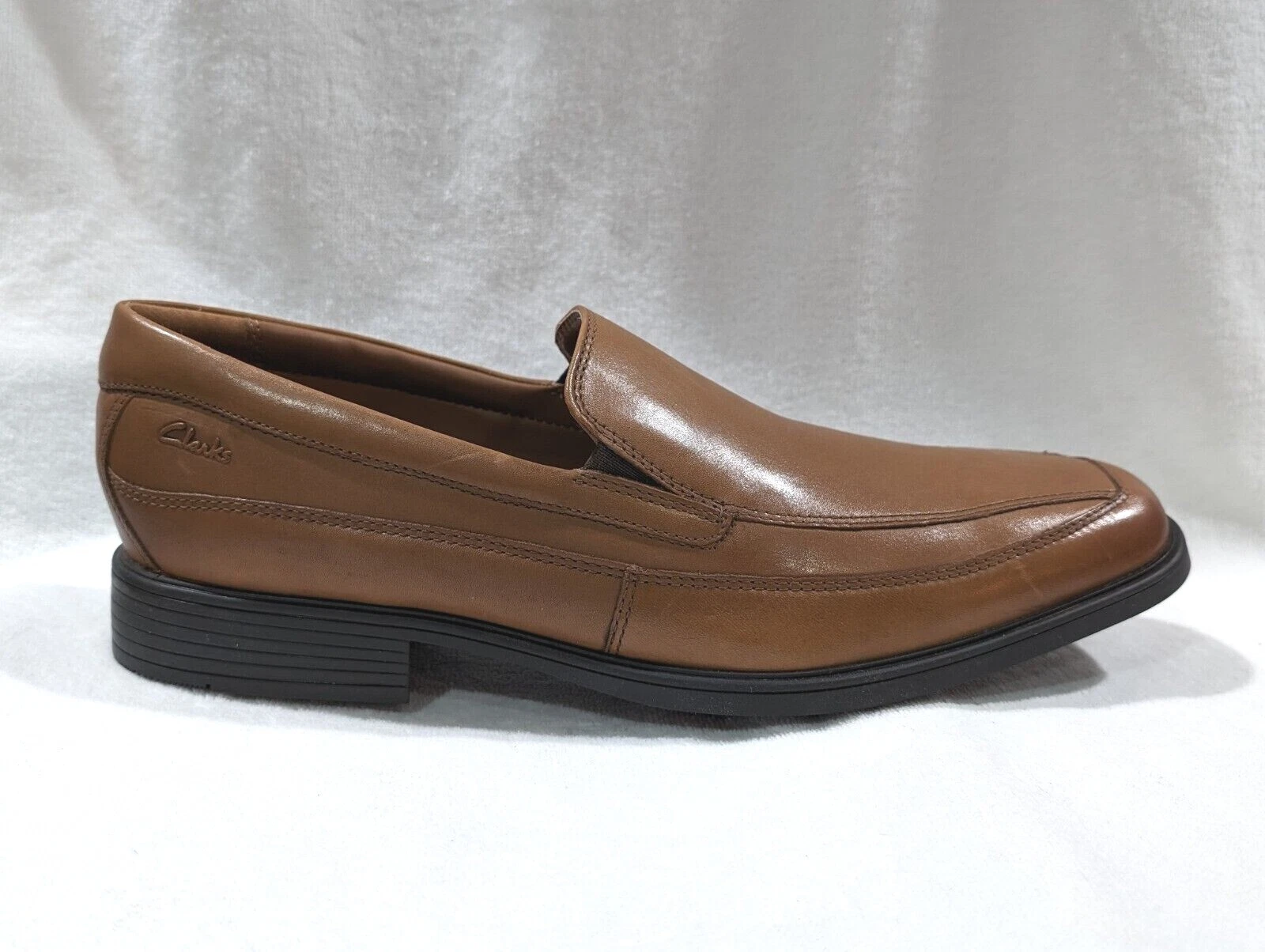 Clarks Men’s Tilden Free Dark Tan Leather Slip-On Dress Loafers