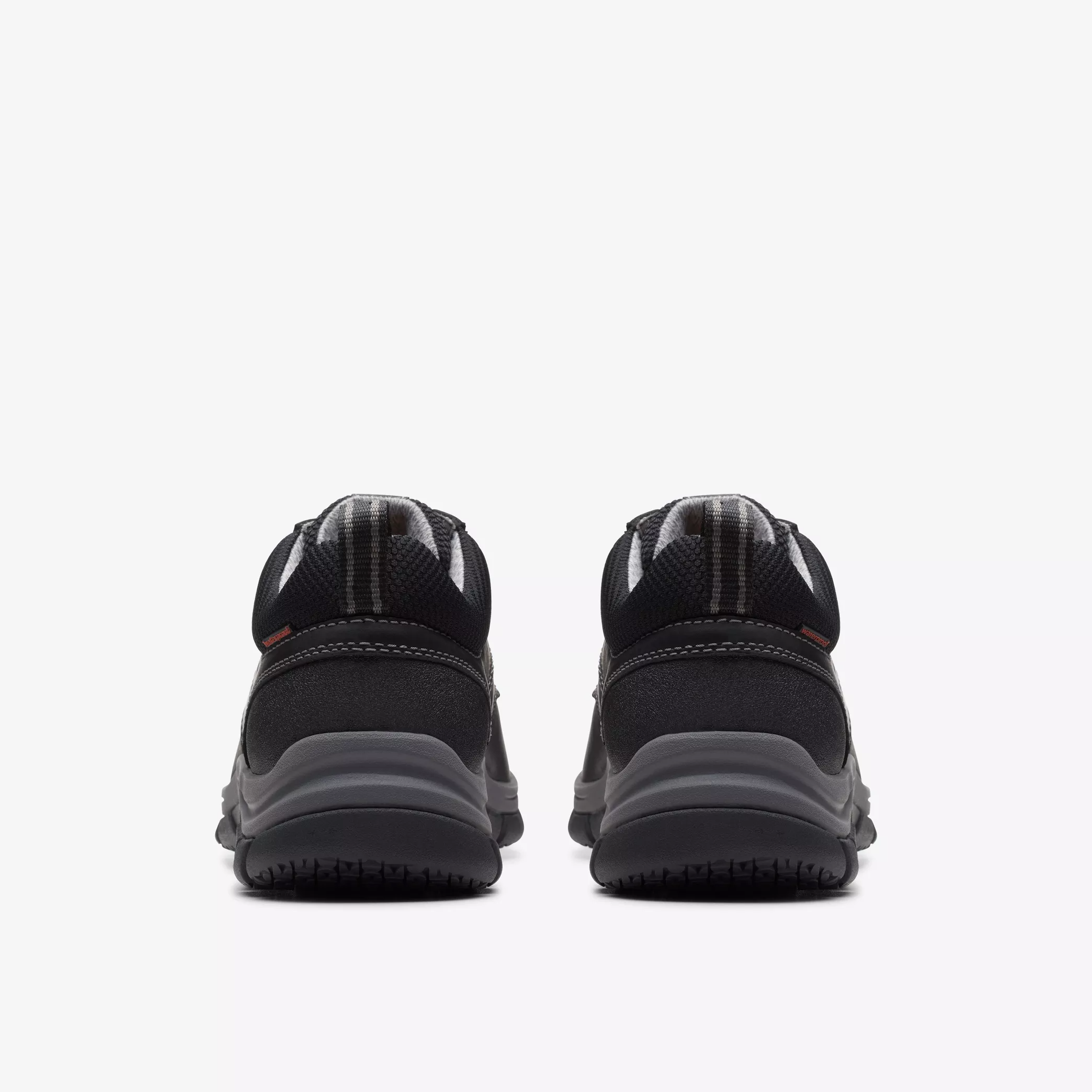 Clarks Walpath Low Men’s Black Leather Casual Shoes