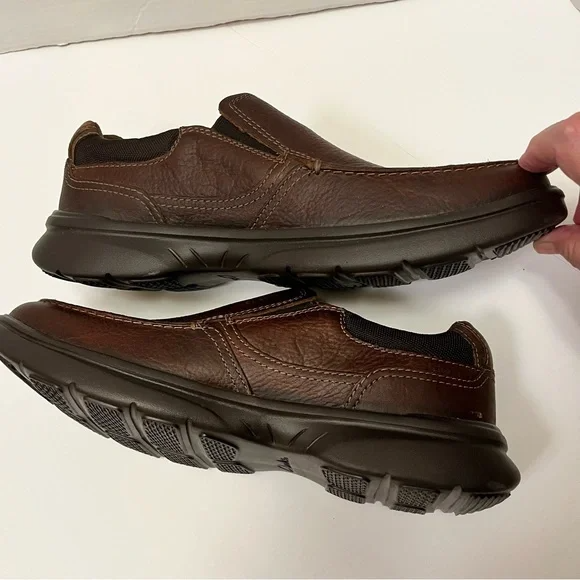 Clarks Bradley Step Men’s Brown Leather Slip-On Shoes Dark