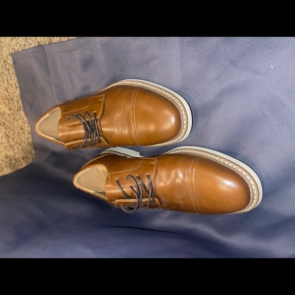 Men's Brown Leather Dress Shoes – Classic Oxford Style by Clarks