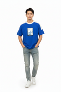 Man wearing Inception tee