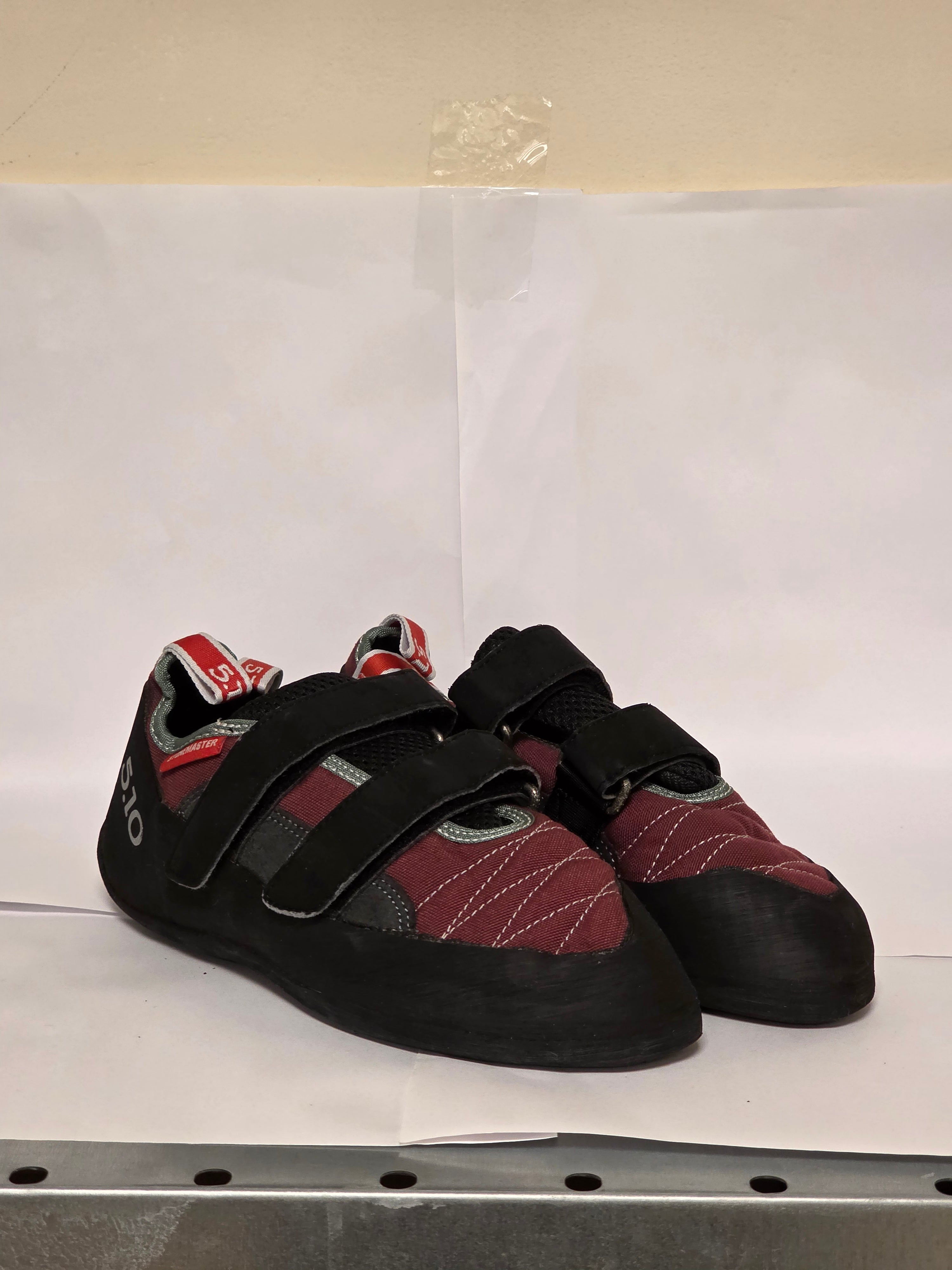 Stonemaster 5.10 Stealth Rubber Men's Climbing Shoe (Burgundy Grey)
