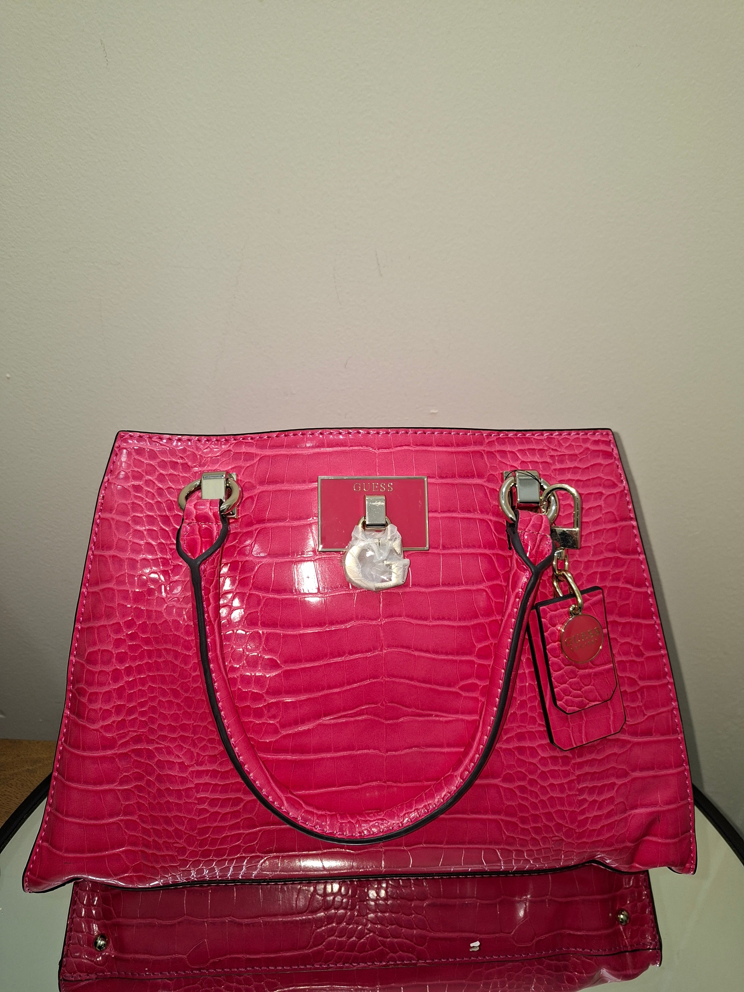 Guess Womens Stephi Girlfriend Satchel Handbag made of synthetic croc-embossed leather Hot pink