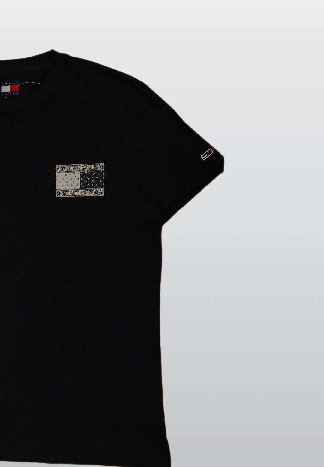 Tommy Jeans Men’s Black Cotton T-Shirt