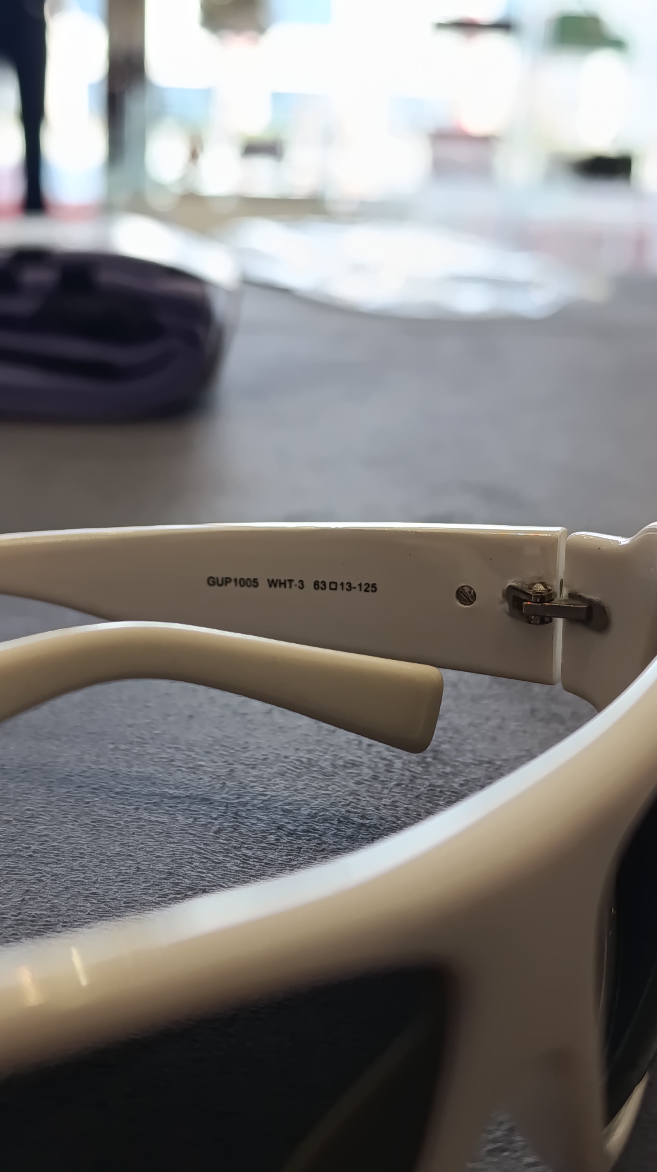 Guess White Polarized Sunglasses