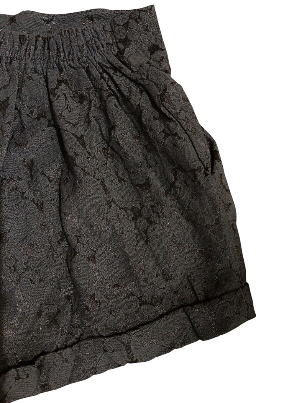 Women's retro floral Color: Black