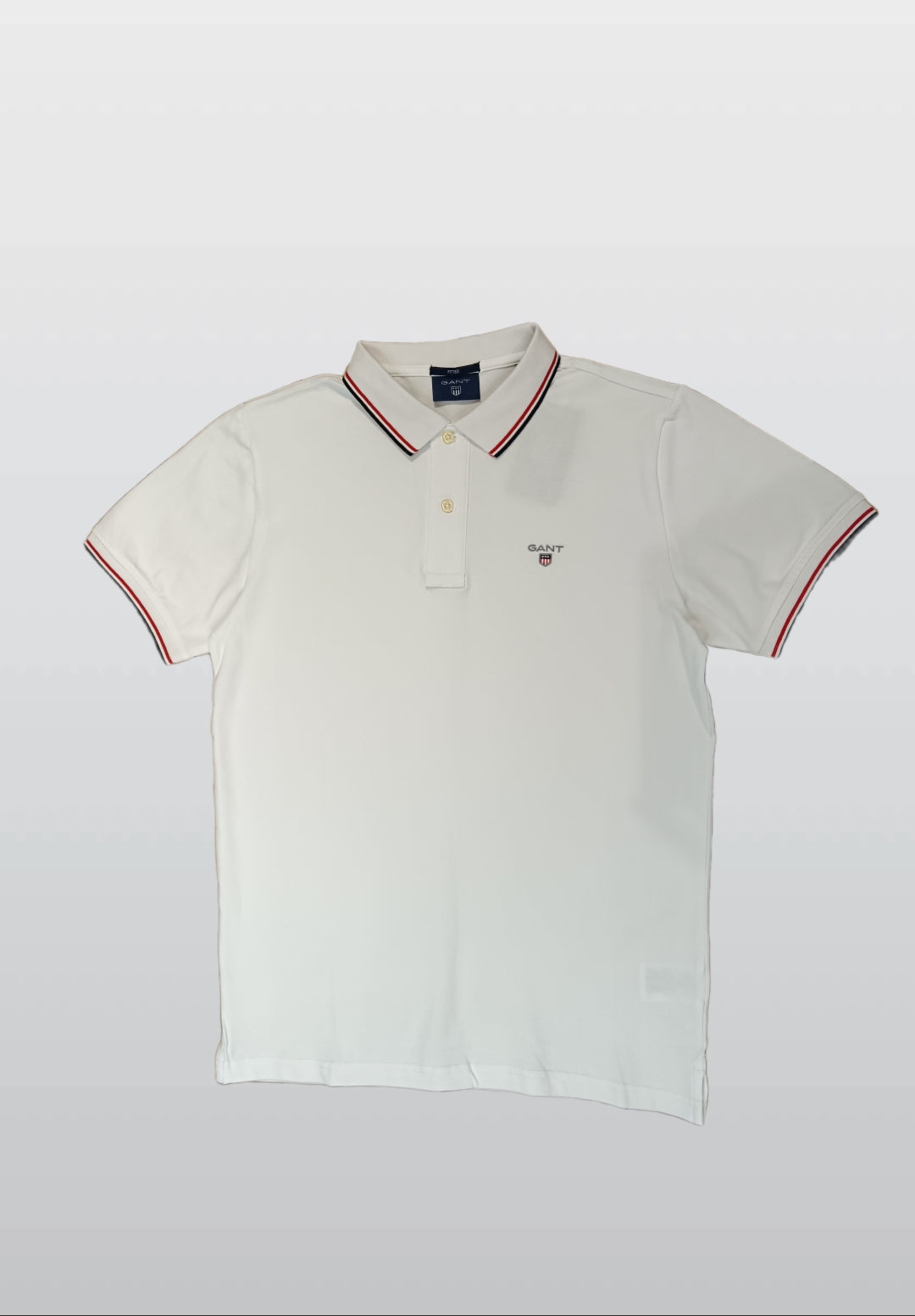 Gant Men’s White Cotton T-Shirt – Classic Casual Tee