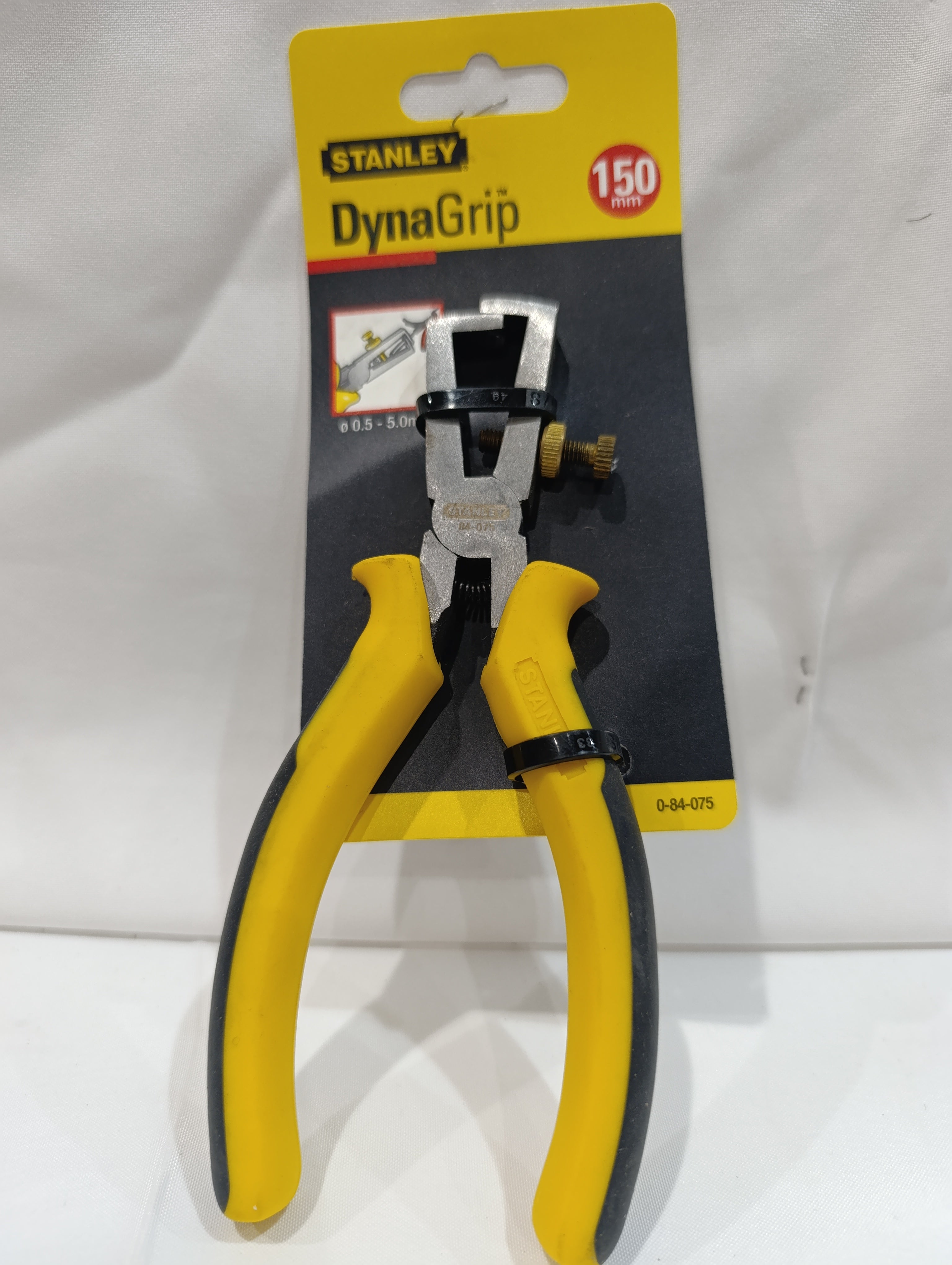 Stanley Black And Yellow Dynagrip Wire Stripper Pliers, 0-84-075