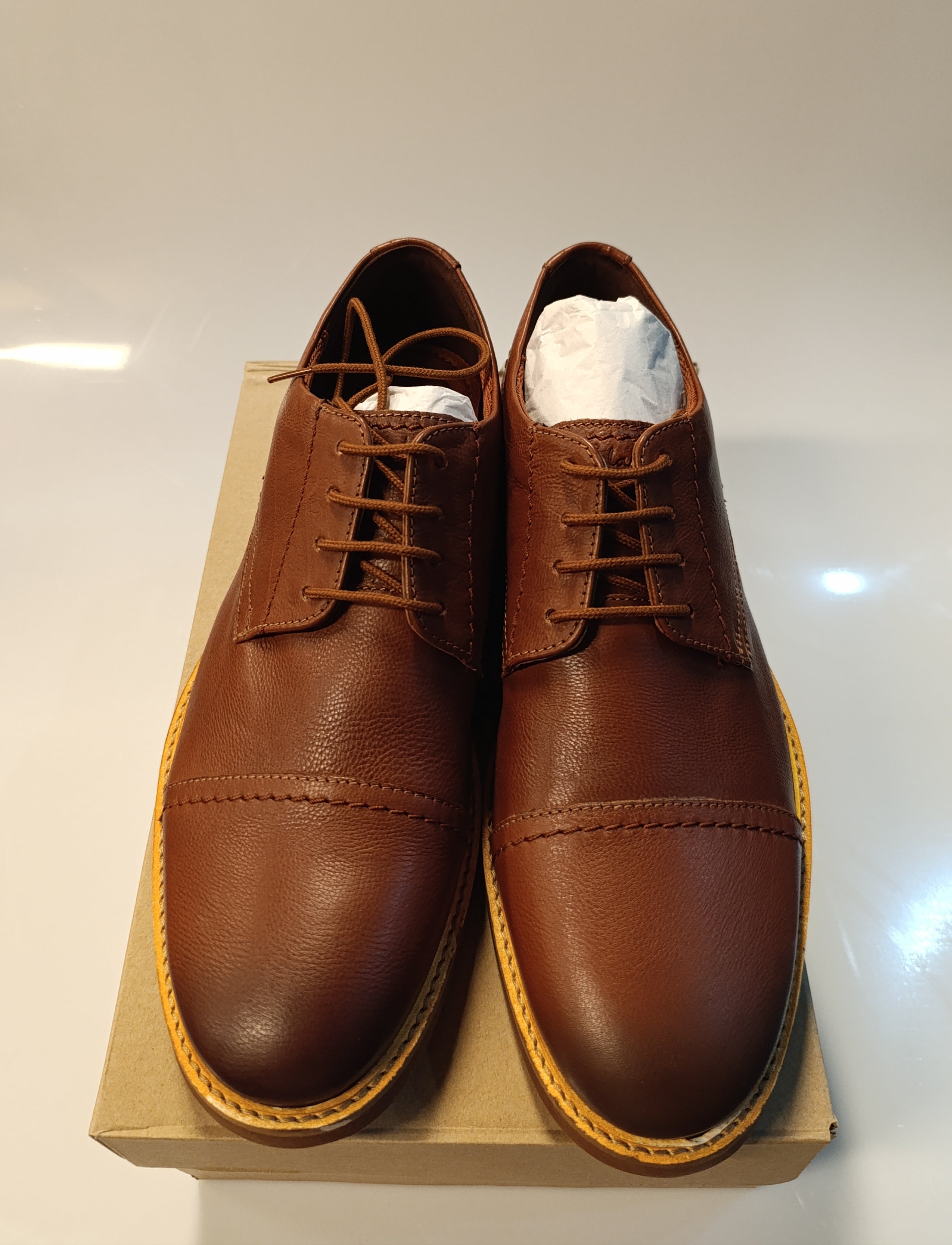 Clarks Atticus Cap Men's Leather Oxford Dress Shoes – Classic Cap Toe Formal Footwear