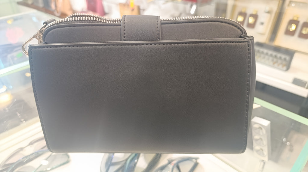 Woman's handbags (BAGCO)