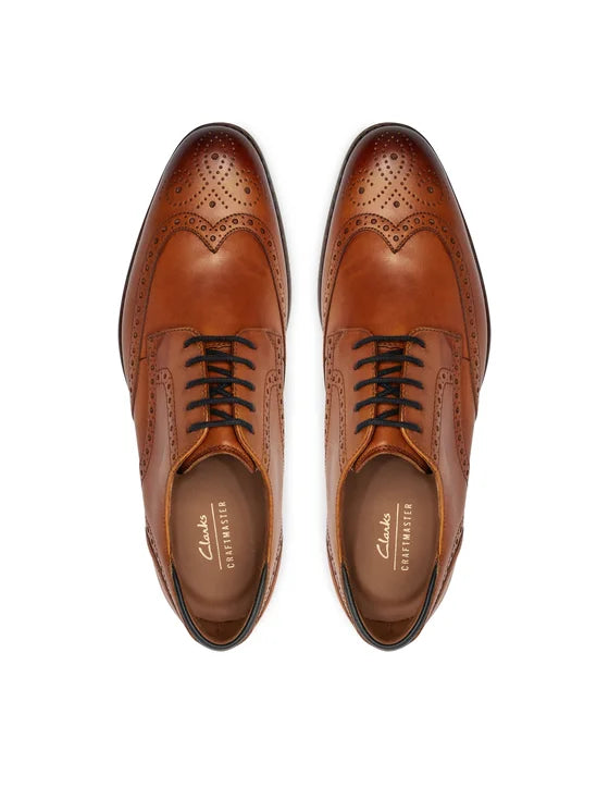CLARKS SHOSE Men's Brown Leather Wingtip Oxford Dress Shoes – Classic Brogue Style by Clarks