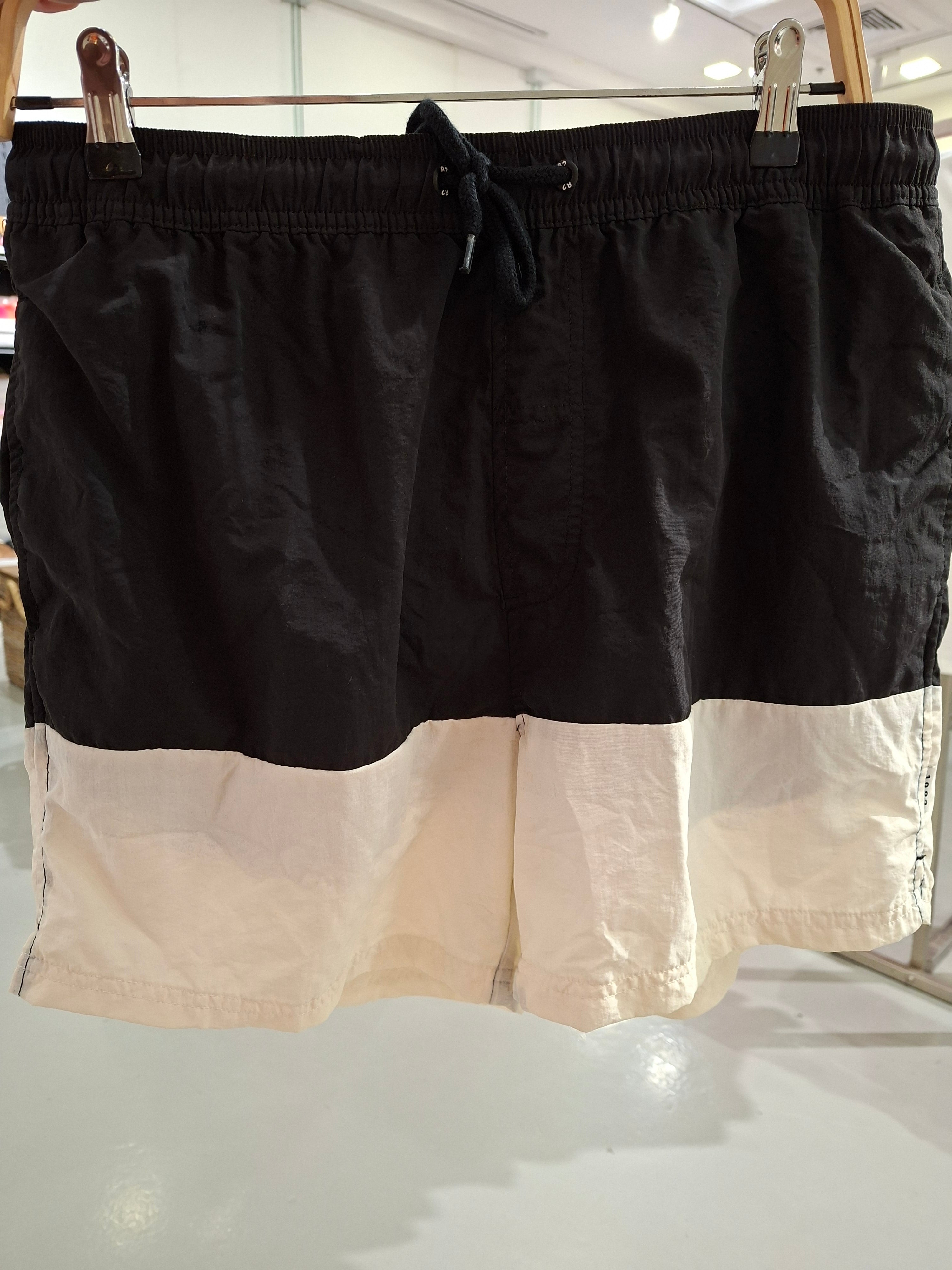TS men's short
