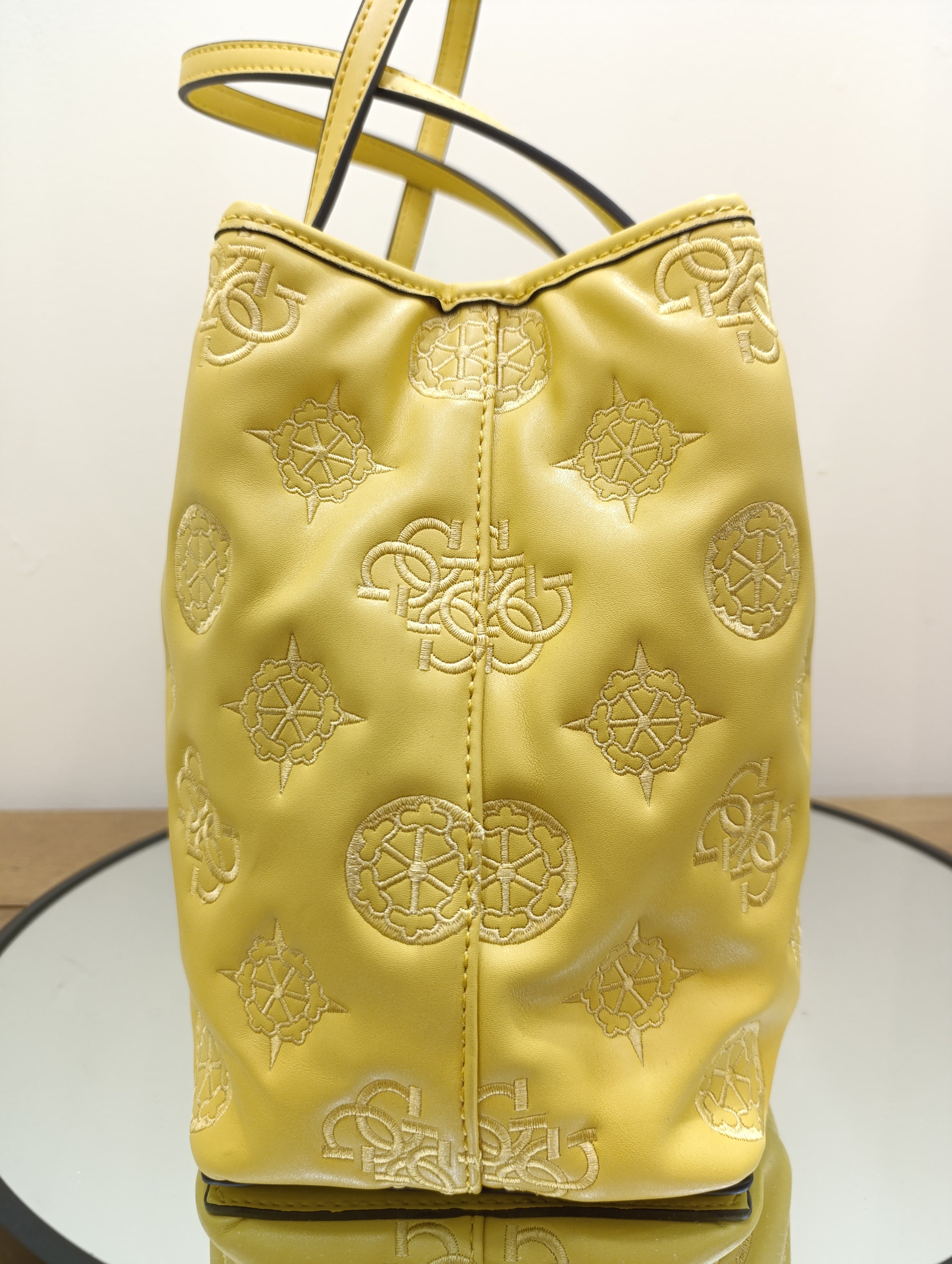 Guess Women's Hand bag -Yellow PE699523