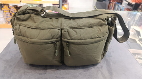 Woman's handbags