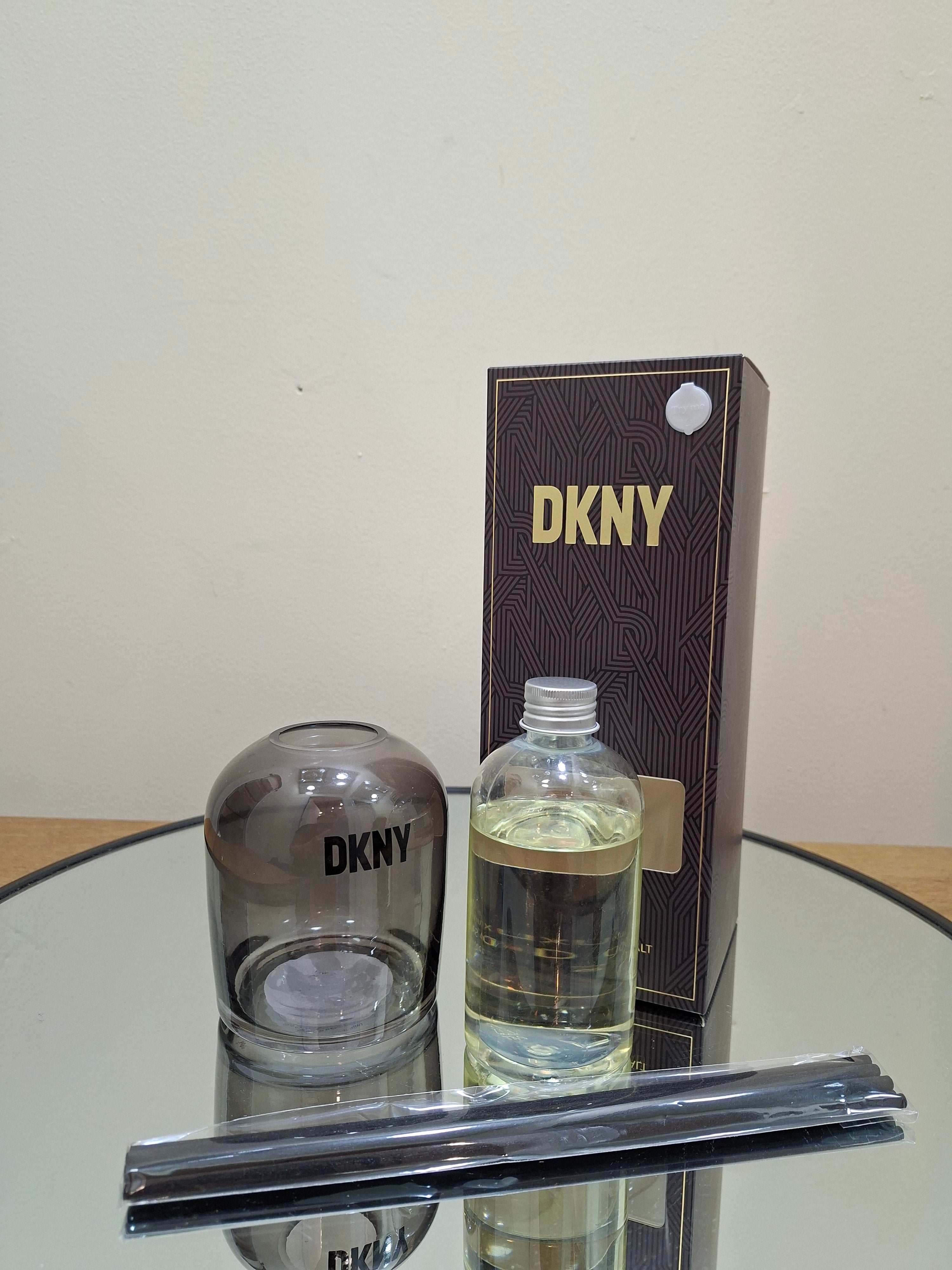 DKNY Luxury Reed Diffuser Wood Sage & Sea Salt 200ml