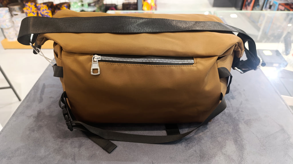 Woman's handbags