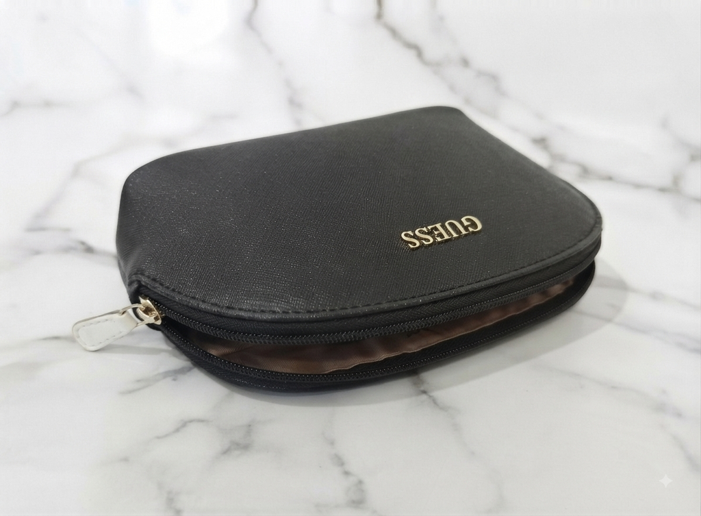 Guess Cosmetic Bag