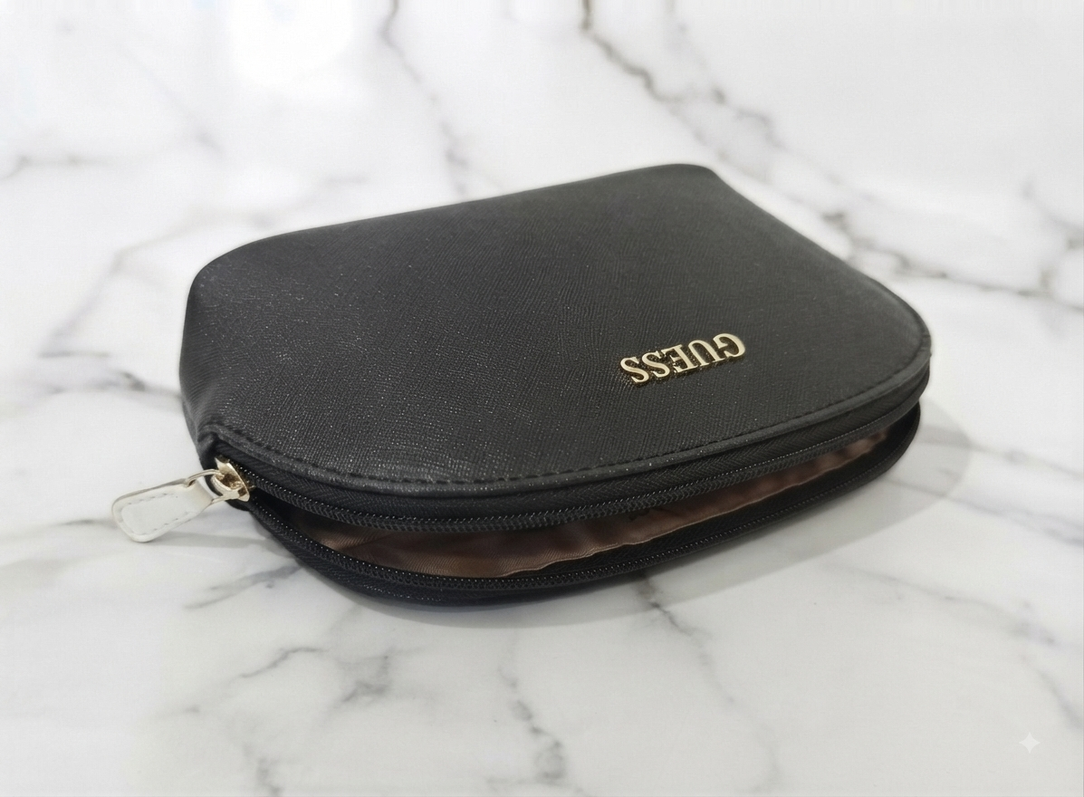 Guess Cosmetic Bag