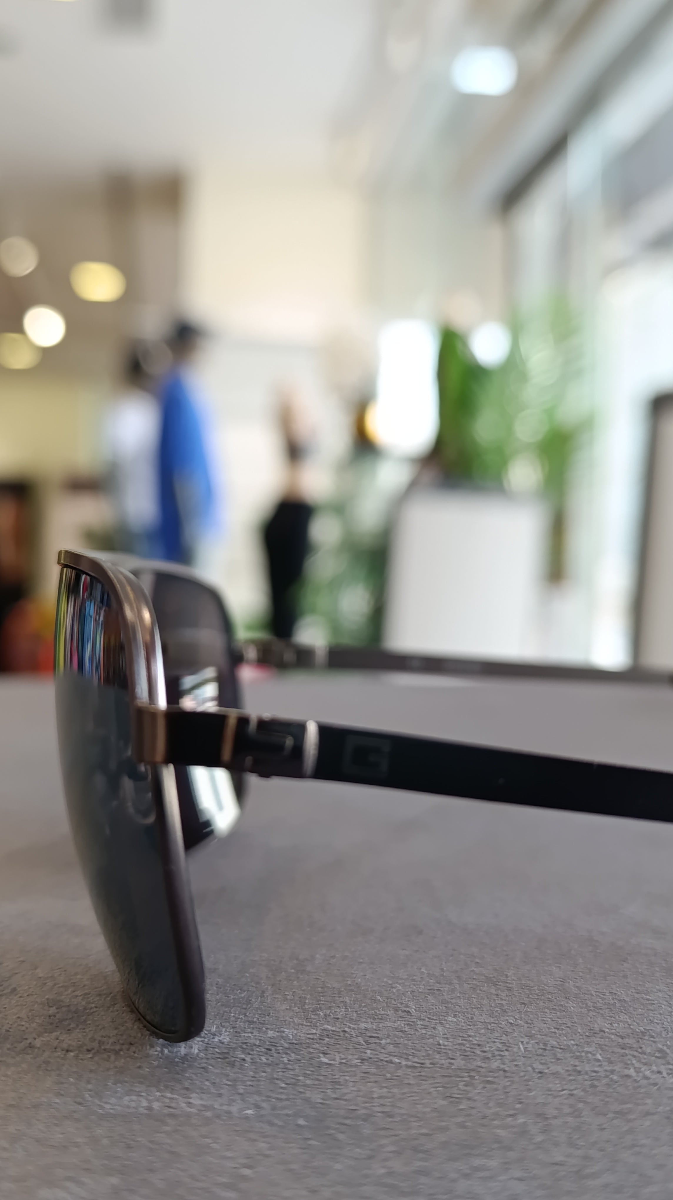 Guess Men's Aviator Sunglasses